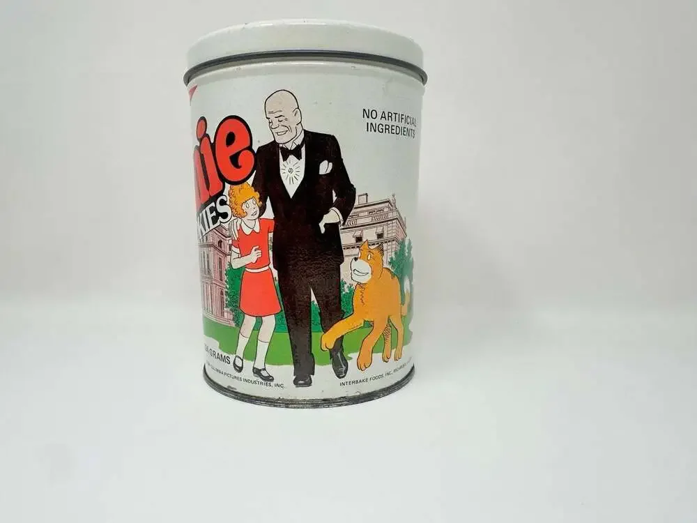 Little Orphan Annie 1981 Movie Release Vintage Tin Canister Jar Tribune Company